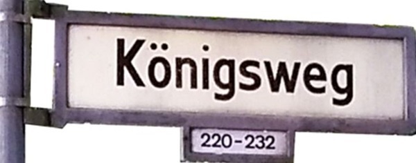 Straßenschild "Königsweg"